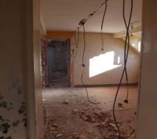 Avanc&eacute; Chambre 3