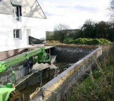 Descente de garage vu de la rue