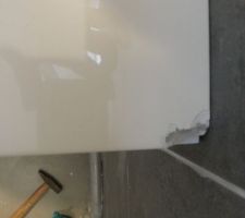 Vasque cass&eacute;e