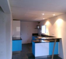 Cuisine IKEA
Vue de la salle &agrave; manger sur la cuisne