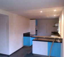 Cuisine IKEA
2&egrave;me Vue de la salle &agrave; manger sur la cuisne