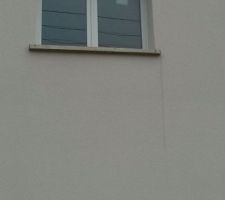 Coulure sous fenetre