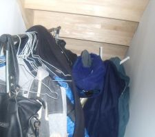 Placard sous l escalier
