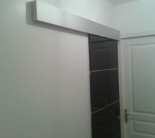 Porte coulissante sdb