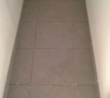Carrelage posé par moi même, pas trop mal pour une première!
wc