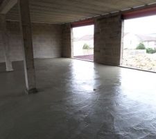 Dalle rez-de-chaussée coulée