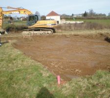 Les premiers coups de pelleteuse!!!