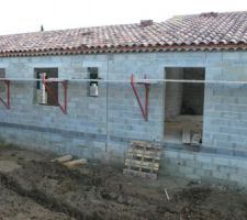 Tuiles posées face Nord, Charpente Abri