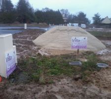 Le sable est sur place