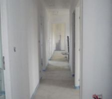 Couloir &eacute;tage