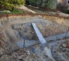 Fondations de la terrasse qui fera environ 6mx4m et sous VS