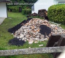 Sablage de la Fa&ccedil;ace AV / supression des terrasses Av (Gravats)