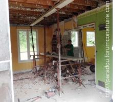 D&eacute;molition : &ccedil;a commence &agrave; respirer !