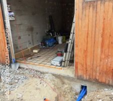 Vue du studio avec l'isolant de plancher