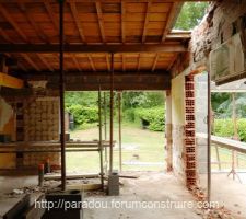 Percement de la baie vitrée et de l?accès à l\'extension