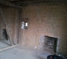 Démolition des murs en torchi plâtre
