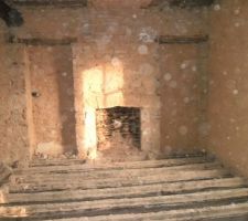 Suppression du parquet, de la terre et des liteaux sur le plancher du RDC