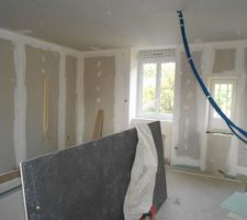 Doublage RDC termin&eacute; avec les bandes et les enduits