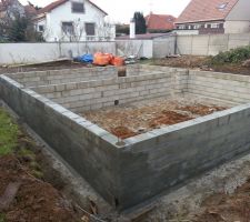 Montage des murs termin&eacute; le vendredi 17/01/2014