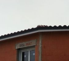 Goutti&egrave;res! en place