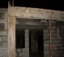 Pr&eacute;paration du porche d'entr&eacute;e