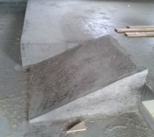Pente douce entre garage et couloir