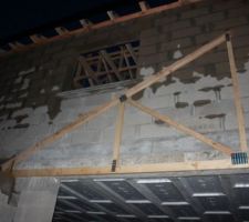 Charpente beaucoup trop proche de la fen&ecirc;tre !!!!!