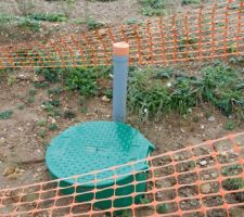 Cuve tampon eau de pluie.
Servira pour l'arrosage du potager