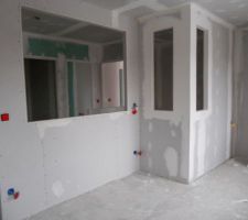 Mon bureau....je l'aime déjà!!!