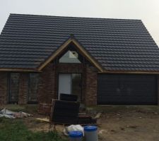 Voila après un peu d'attente, voici notre couverture terminée, nous sommes content c'est le rendu que nous attendions.