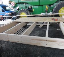 Assemblage du premier panneau