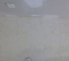 Le ragréage de l\'étage ... ça sonne creux