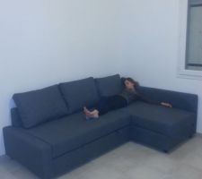 En effet, très confortable, meme en canapé, elle est épuisée la pauvre!!