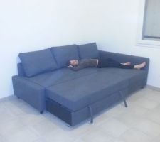 Le canapé est installé, est il confortable?