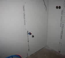 Salle d'eau chambre parentale - emplacement meuble vasque