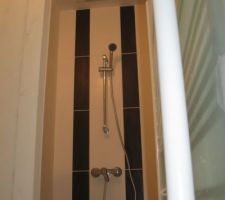 Coin douche dans suite parentale