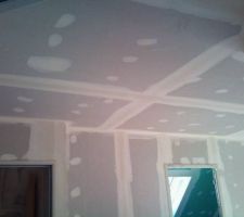 Plafond de l'étage.