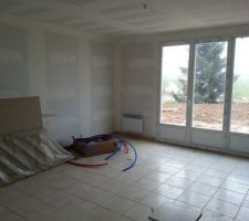 Pièce à vivre coté salle à manger