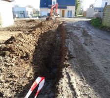 Photo de la réalisation des fondations pour le muret n°7