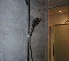 Colonne de douche Hansgrohe