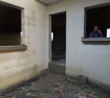 Appuis fenetres,baies et seuil faits :)