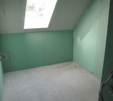 Salle de bain de l'étage