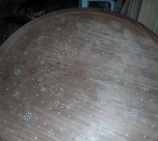 Table en bois hêtre