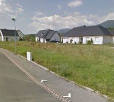 Terrain vu de la droite