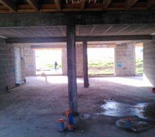 Vue de l'intérieur de la maison