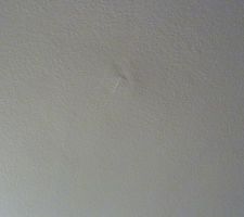 Aspect plafond peu satisfaisant