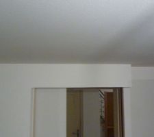 Probl&egrave;me de niveau du haut de la porte &agrave; galandage