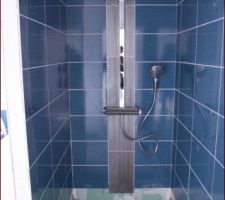 Zoom douche &eacute;tage