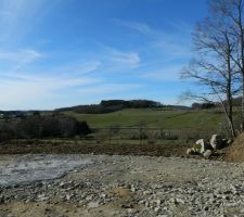 Vue &Atilde;  partir du bas du terrain