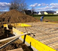 Plancher Rectolight sur vide sanitaire prêt à accueillir la dalle .